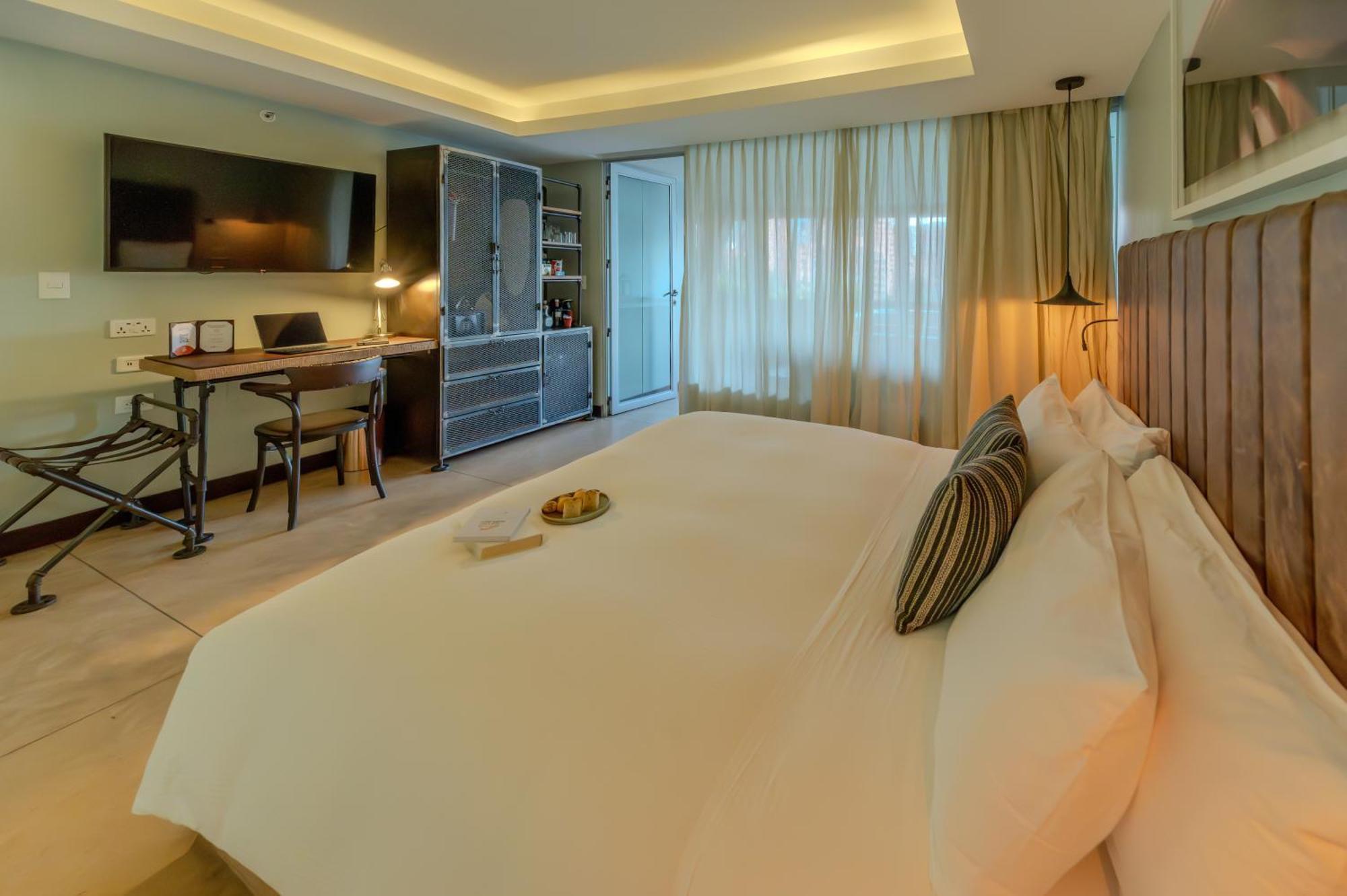 The Charlee Hotel Medellin Room photo