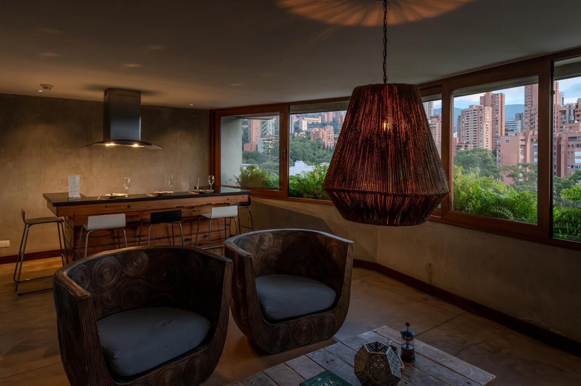 The Charlee Hotel Medellin Room photo